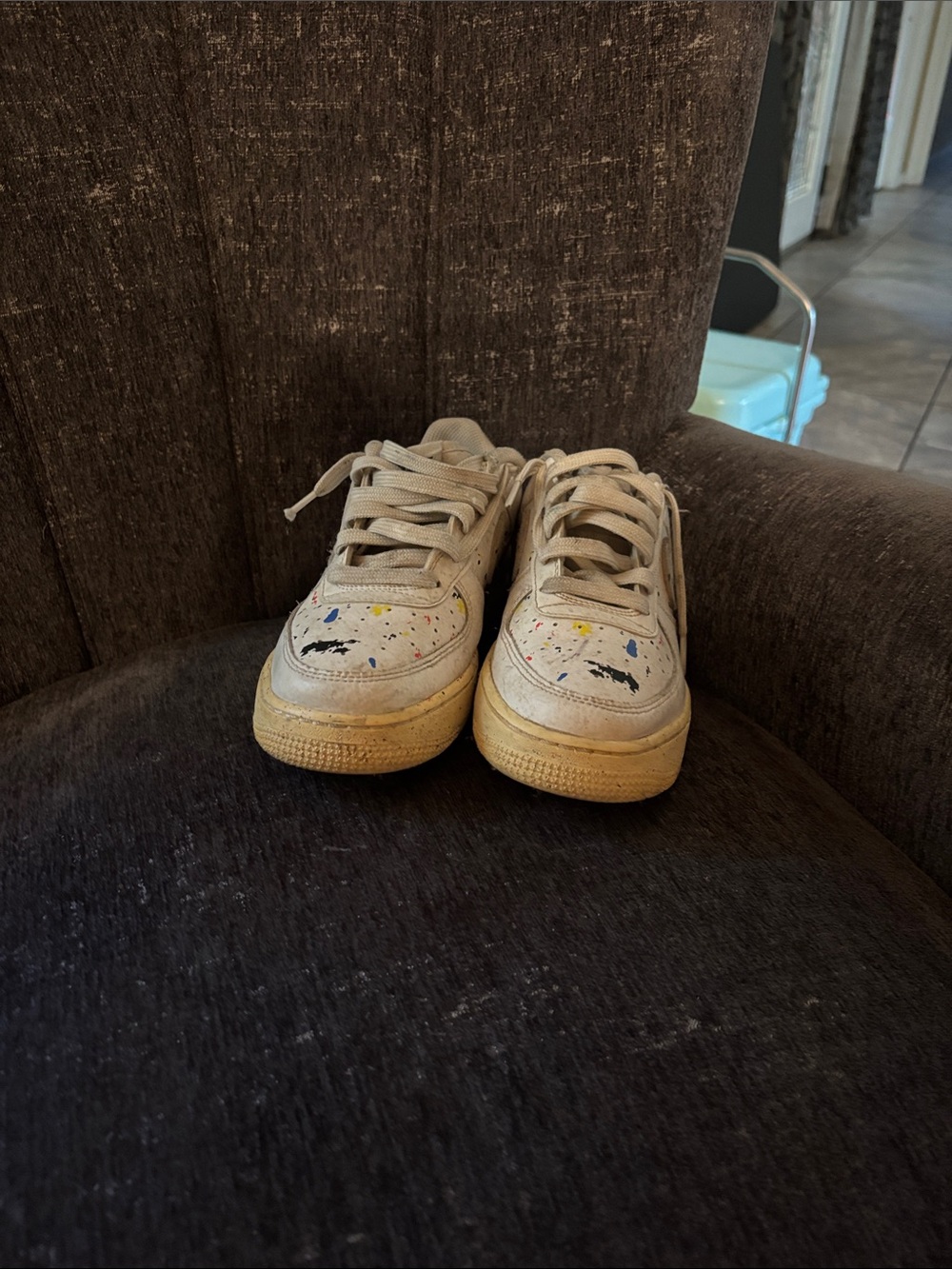 Nike Kids Cream Sneakers with Multicolor Paint Splatter